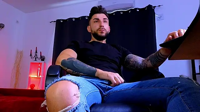 MightyAaron66 online show from 06.20.26