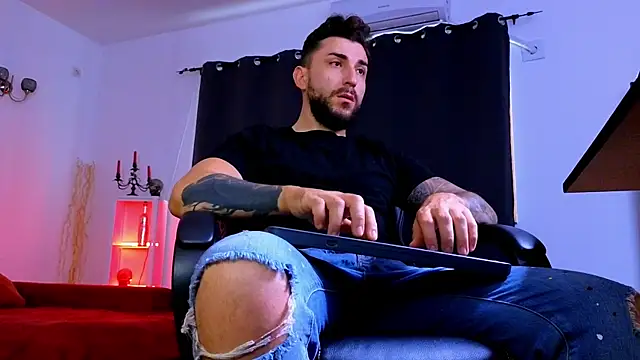 MightyAaron66 online show from 06.30.26