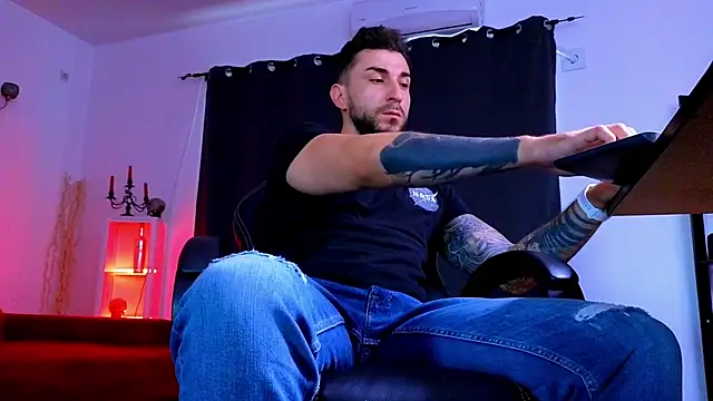 MightyAaron66 online show from 07.08.26