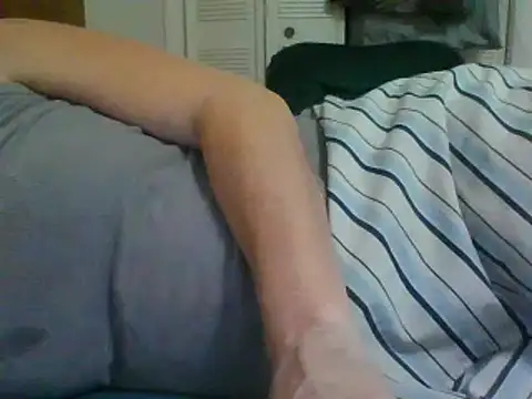 Emilylyn2501 online show from 12.20.24