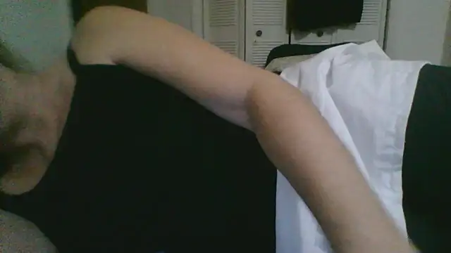 Emilylyn2501 online show from 12.18.25