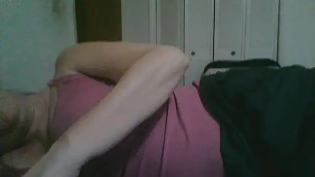 Emilylyn2501 online show from 04.15.26