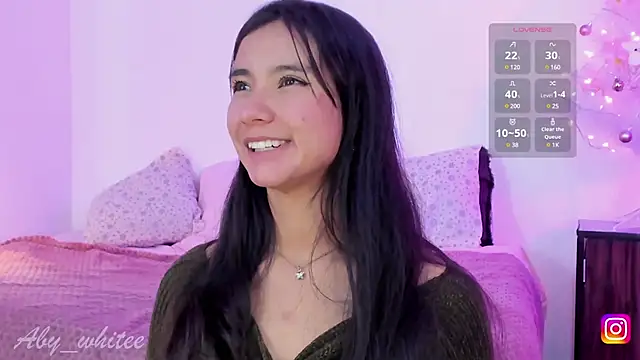 Snapshot of AbyWhitee chatting on 12.15.24 AbyWhitee online show from 12.15.24
