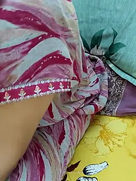 Snapshot of samitasharma chatting on 07.08.26 samitasharma online show from 07.08.26