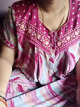 Snapshot of samitasharma chatting on 07.09.26 samitasharma online show from 07.09.26