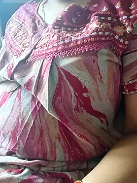 Snapshot of samitasharma chatting on 07.12.26 samitasharma online show from 07.12.26
