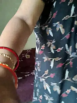 Snapshot of samitasharma chatting on 07.19.26 samitasharma online show from 07.19.26