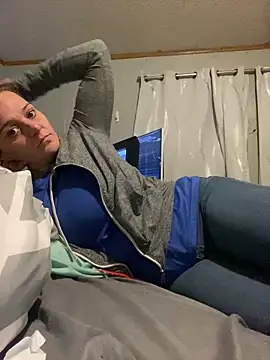 KillaKelli69 online show from 01.01.25