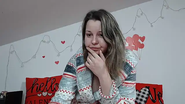 Snapshot of SweetMaddy888 chatting on 02.14.25 SweetMaddy888 online show from 02.14.25