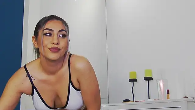 CelineMeyerr online show from 11.07.25