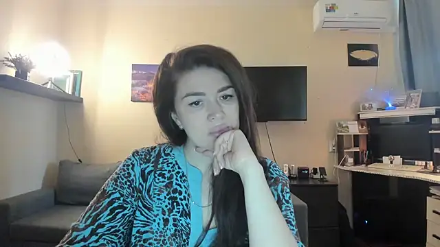 Snapshot of SofiaBells chatting on 07.28.26 SofiaBells online show from 07.28.26