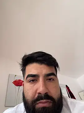 Lyon vach online show from 12.15.25