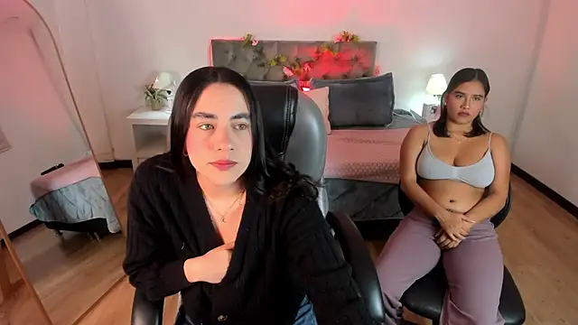 Icysweetcam online show from 05.12.26