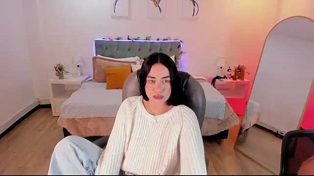 Icysweetcam online show from 07.12.26