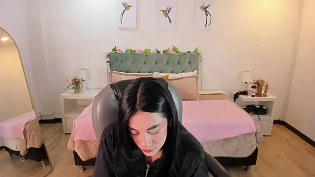 Icysweetcam online show from 07.18.26