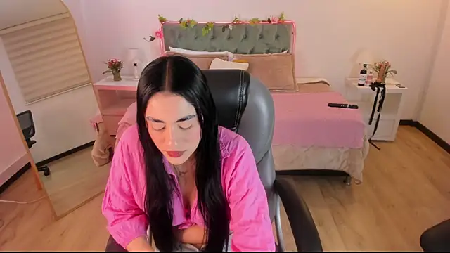 Icysweetcam online show from 07.24.26