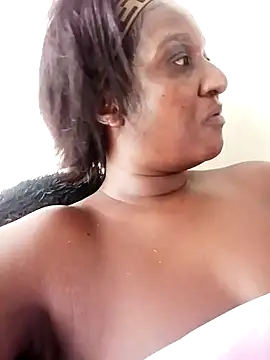 Snapshot of BLACKGODDESS78 chatting on 01.13.25 BLACKGODDESS78 online show from 01.13.25