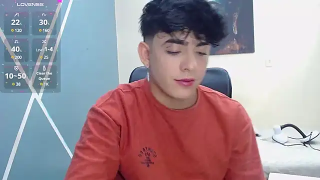 Snapshot of nolan_twink1 chatting on 03.01.25 nolan twink1 online show from 03.01.25