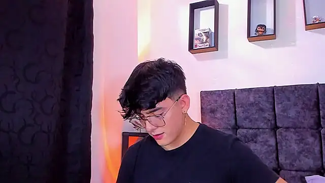 Snapshot of nolan_twink1 chatting on 10.08.25 nolan twink1 online show from 10.08.25