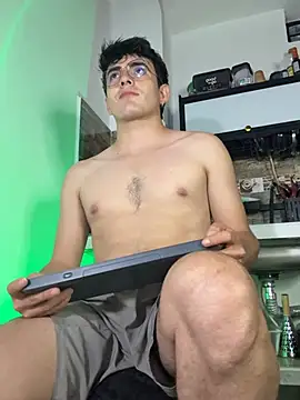 Snapshot of nolan_twink1 chatting on 01.16.26 nolan twink1 online show from 01.16.26