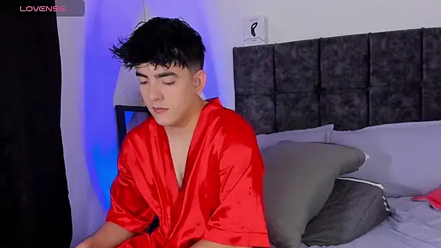 nolan twink1 online show from 05.02.26