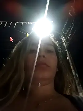 LaurenWelly  online show from 01.22.25