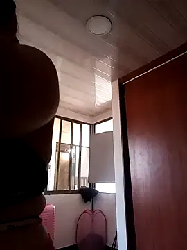 LaurenWelly  online show from 01.22.25