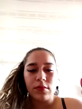 LaurenWelly  online show from 01.23.25