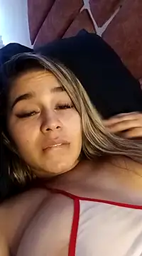 LaurenWelly  online show from 01.26.25