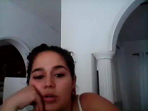 LaurenWelly  online show from 01.30.25