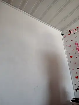 LaurenWelly  online show from 02.15.25