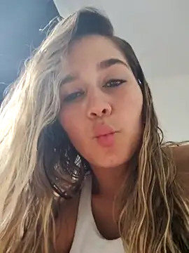 LaurenWelly  online show from 03.21.25