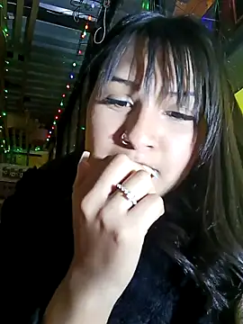 Snapshot of Nicky-7 chatting on 01.24.25 Nicky-7 online show from 01.24.25