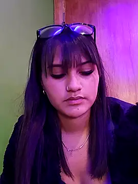 Snapshot of Nicky-7 chatting on 02.22.25 Nicky-7 online show from 02.22.25