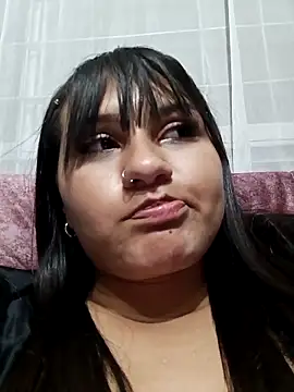 Snapshot of Nicky-7 chatting on 03.21.25 Nicky-7 online show from 03.21.25