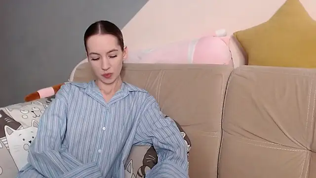 AmbrielHailey online show from 04.19.26