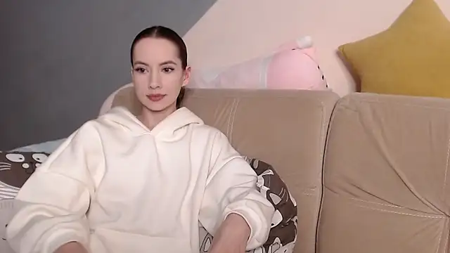 AmbrielHailey online show from 04.28.26