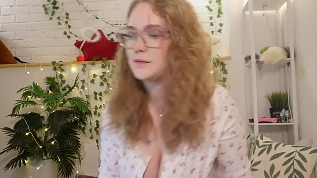 MonicaAsis online show from 10.02.25