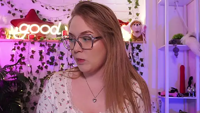 MonicaAsis online show from 05.06.26