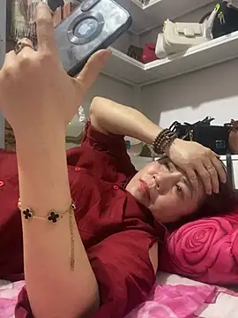 Cesywet online show from 02.14.25