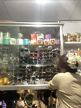 Cesywet online show from 02.24.25