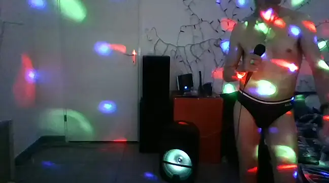 Snapshot of brunoguunot chatting on 02.23.25 brunoguunot online show from 02.23.25