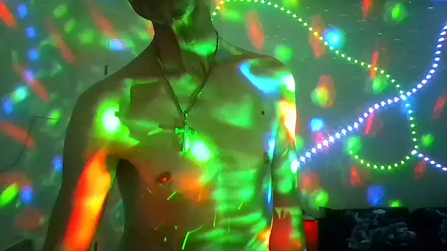 Snapshot of brunoguunot chatting on 03.18.25 brunoguunot online show from 03.18.25