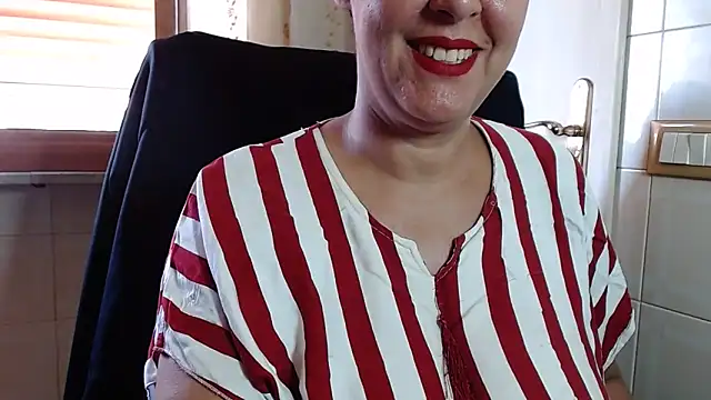 Foxlady2271 online show from 05.27.26