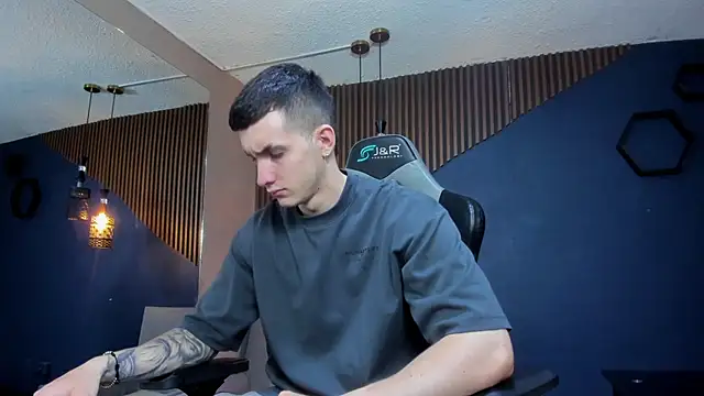 JacksonOlsenn online show from 03.14.25