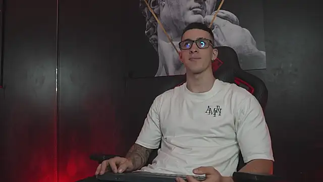 JacksonOlsenn online show from 11.14.25