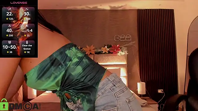 Cristal  adams online show from 11.30.25