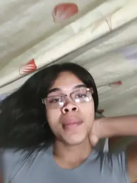 Snapshot of evelyn_wine chatting on 11.26.25 evelyn wine online show from 11.26.25