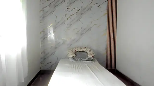 coralcarter1 online show from 02.15.26