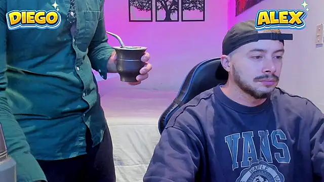 Snapshot of AlexJaz11 chatting on 06.14.26 AlexJaz11 online show from 06.14.26